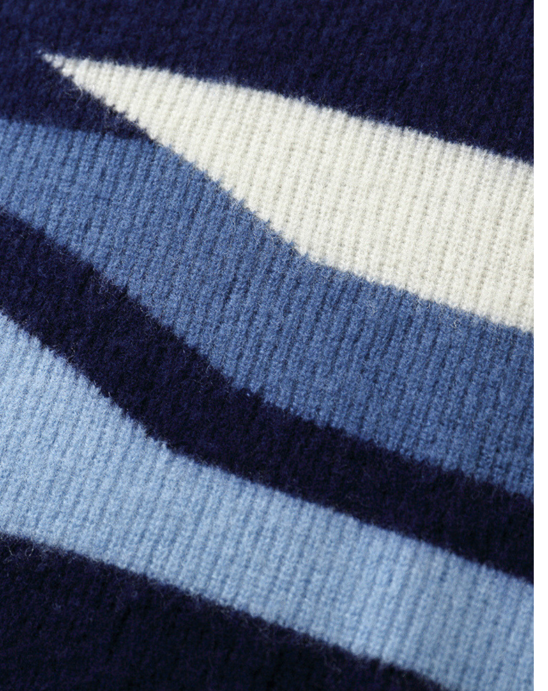 MERINO SWEATER