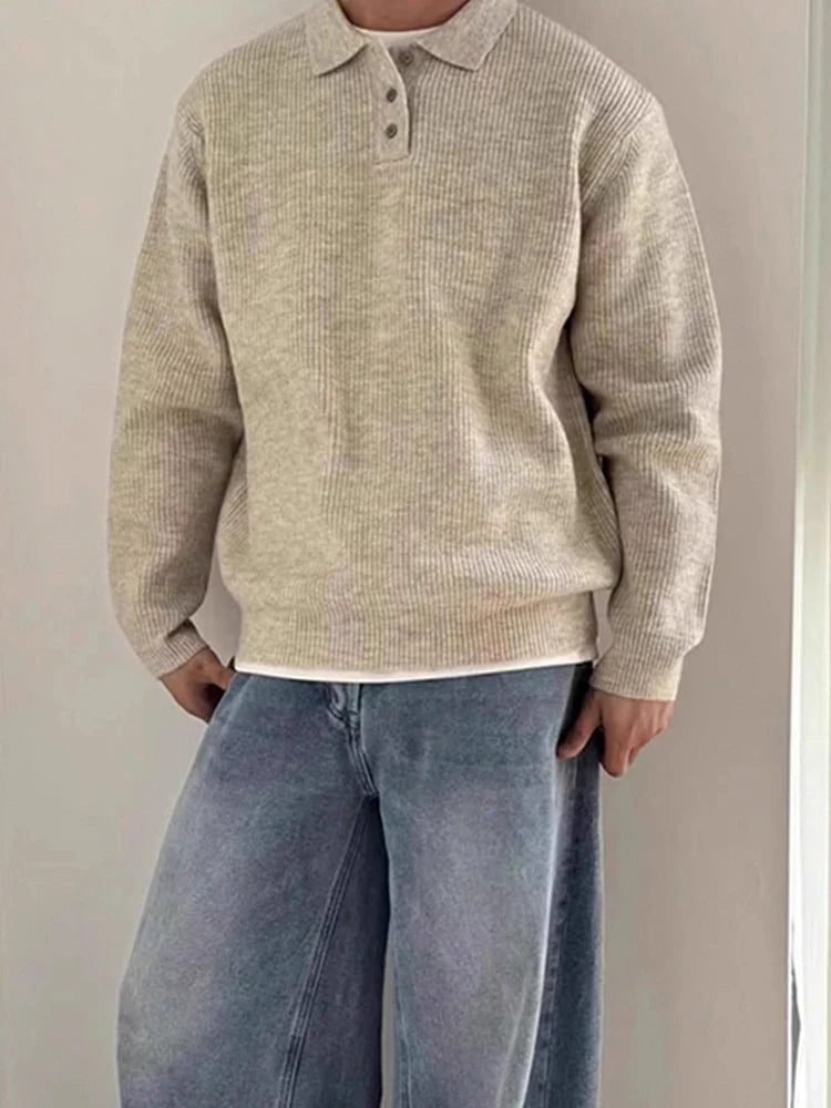 Stickad tröja med uppvikbar krage för herrar
