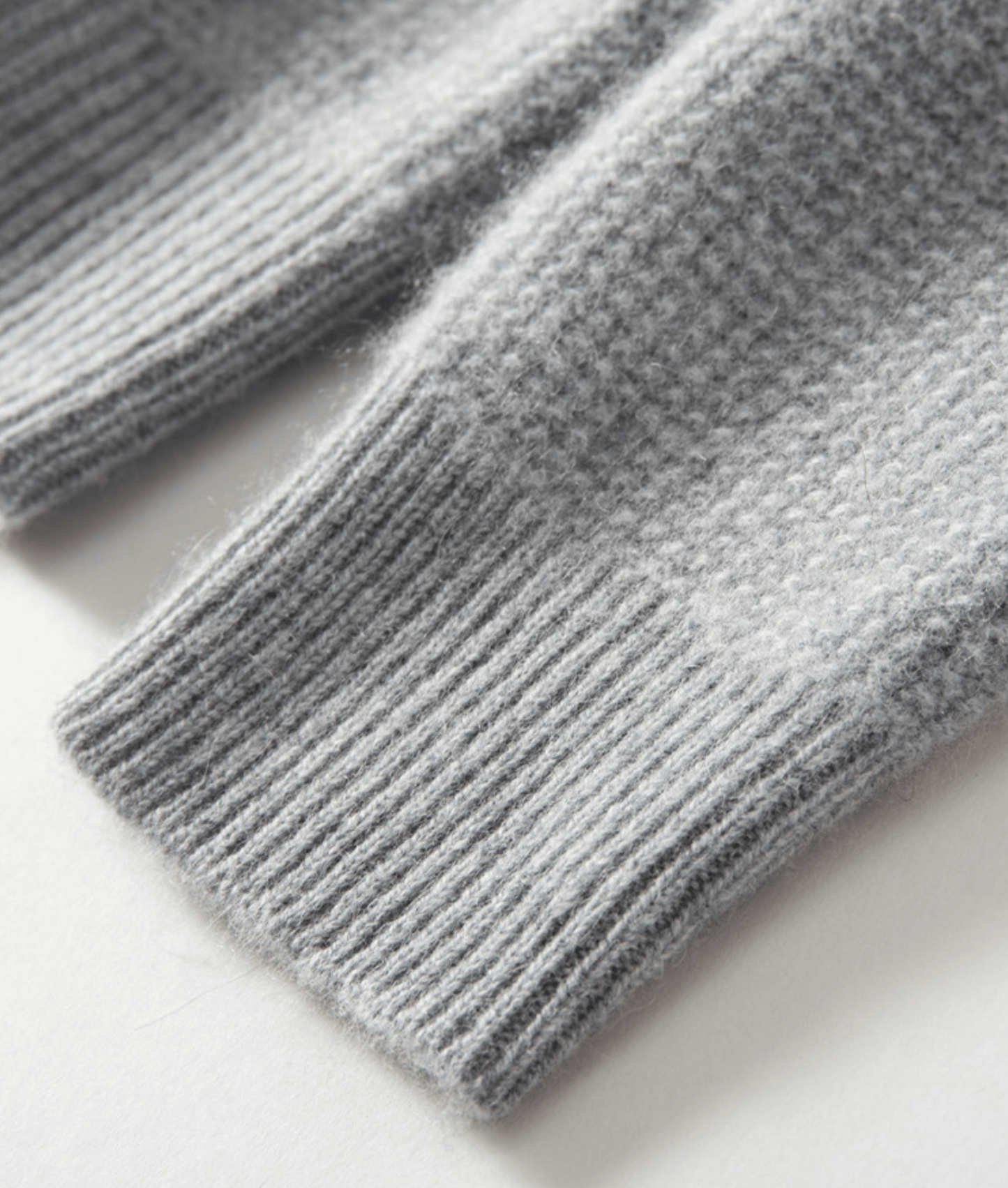 CASHMERE SWEATER - Grey